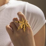 Maple leaf titanium steel exaggerated ring, light luxury and high-end style ins ring stainless steel jewelry