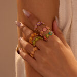 The stainless steel 18k gold color dopamine Daisy flower ring does not fade